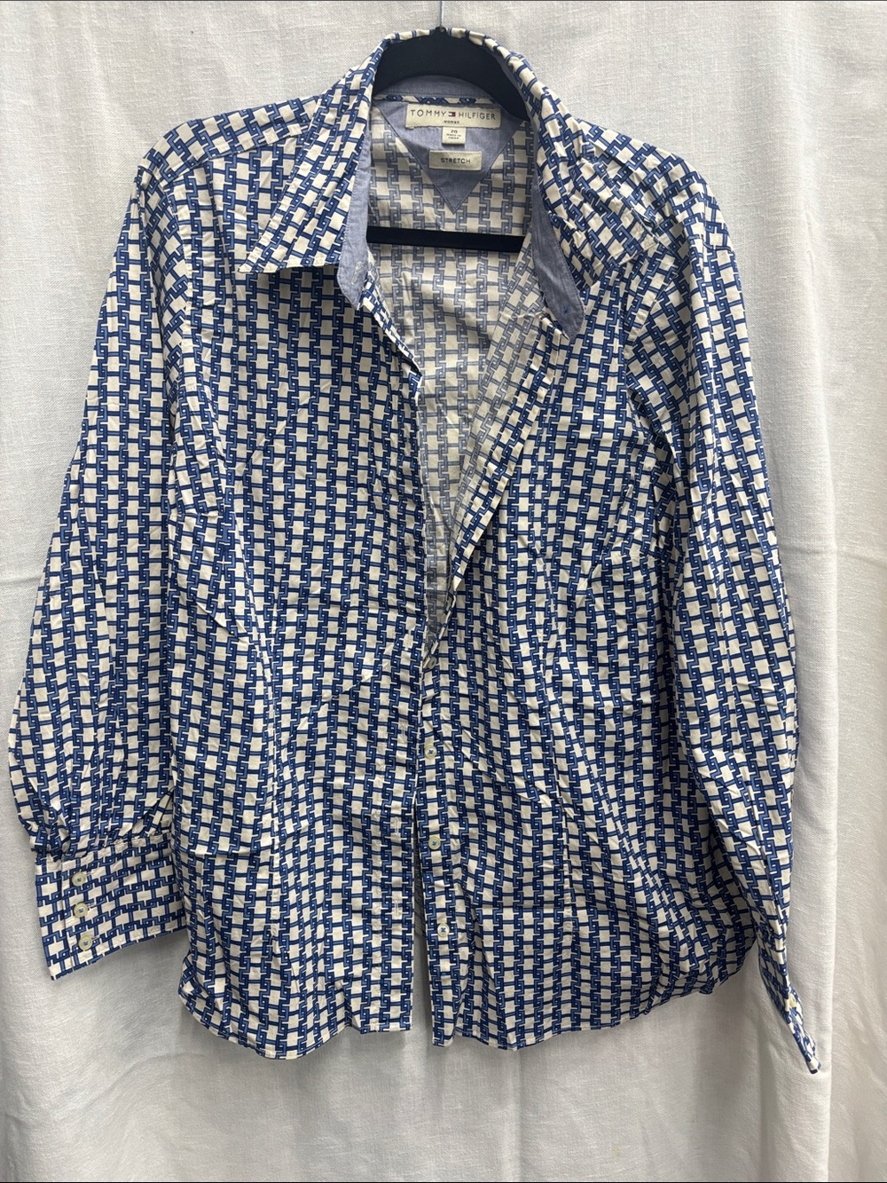 Tommy Hilfiger Blue and White Geometric Button-Down Shirt